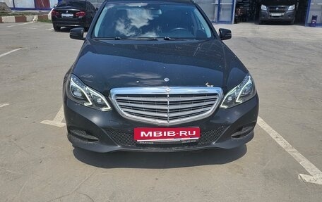 Mercedes-Benz E-Класс, 2014 год, 1 800 000 рублей, 11 фотография