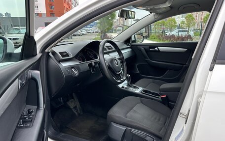 Volkswagen Passat B7, 2011 год, 985 000 рублей, 9 фотография