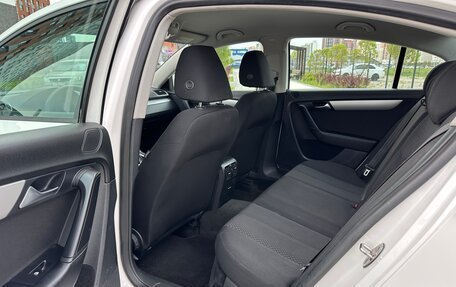Volkswagen Passat B7, 2011 год, 985 000 рублей, 11 фотография