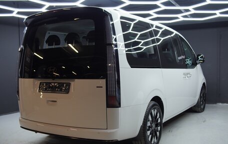 Hyundai Staria, 2025 год, 9 700 000 рублей, 4 фотография