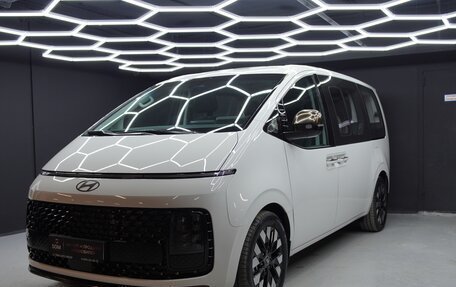 Hyundai Staria, 2025 год, 9 700 000 рублей, 3 фотография