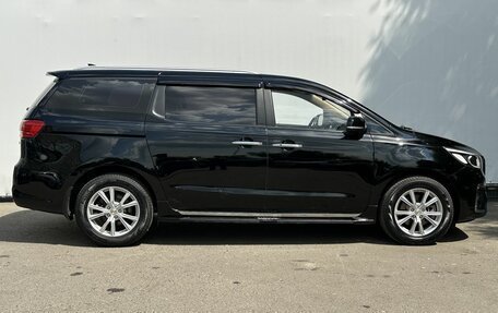 KIA Carnival III, 2019 год, 2 800 000 рублей, 4 фотография