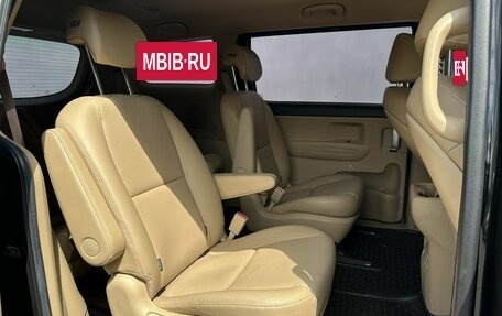 KIA Carnival III, 2019 год, 2 800 000 рублей, 14 фотография