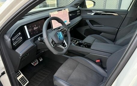 Volkswagen Tiguan, 2026 год, 4 595 000 рублей, 25 фотография