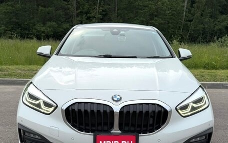 BMW 1 серия, 2020 год, 2 860 000 рублей, 1 фотография