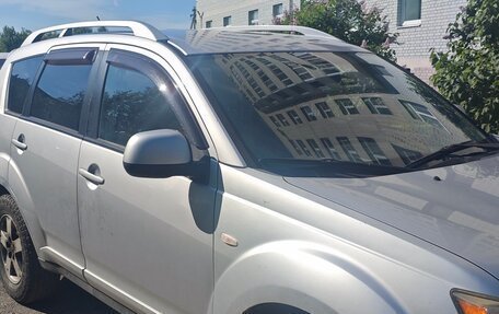 Mitsubishi Outlander III рестайлинг 3, 2008 год, 1 050 000 рублей, 1 фотография