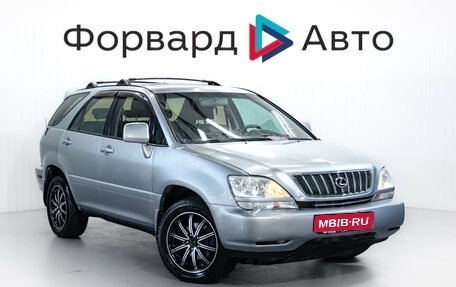 Lexus RX IV рестайлинг, 2001 год, 725 000 рублей, 1 фотография