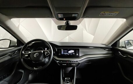 Skoda Octavia IV, 2021 год, 2 390 000 рублей, 14 фотография