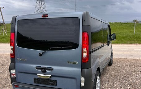 Renault Trafic, 2009 год, 1 820 000 рублей, 7 фотография
