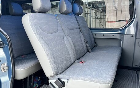 Renault Trafic, 2009 год, 1 820 000 рублей, 21 фотография