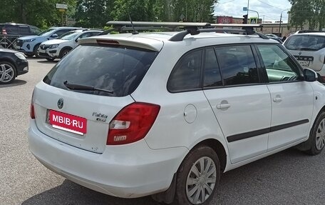 Skoda Fabia II, 2010 год, 550 000 рублей, 3 фотография