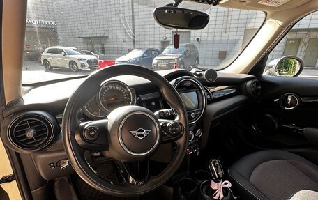 MINI Hatch, 2019 год, 1 800 000 рублей, 12 фотография