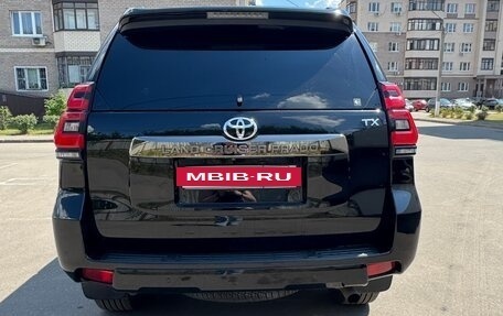 Toyota Land Cruiser Prado 150 рестайлинг 2, 2021 год, 6 000 000 рублей, 6 фотография