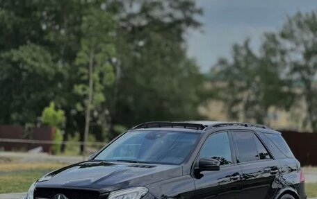 Mercedes-Benz GLE, 2016 год, 3 000 000 рублей, 2 фотография