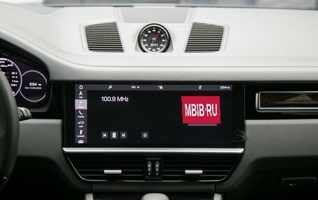 Porsche Cayenne III, 2018 год, 6 990 000 рублей, 15 фотография