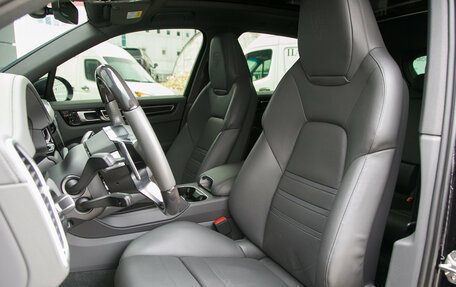 Porsche Cayenne III, 2018 год, 6 990 000 рублей, 27 фотография