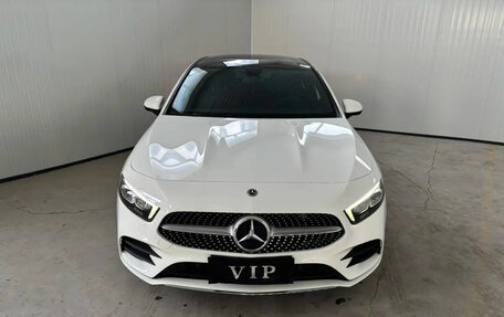 Mercedes-Benz A-Класс, 2022 год, 1 823 003 рублей, 2 фотография