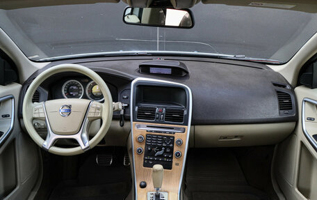 Volvo XC60 II, 2010 год, 997 000 рублей, 10 фотография