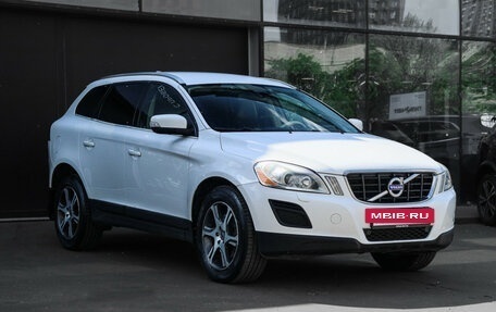Volvo XC60 II, 2010 год, 997 000 рублей, 3 фотография