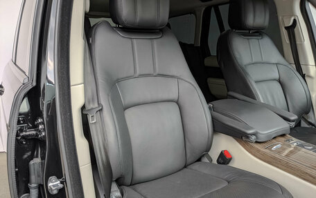 Land Rover Range Rover IV рестайлинг, 2019 год, 7 950 000 рублей, 24 фотография