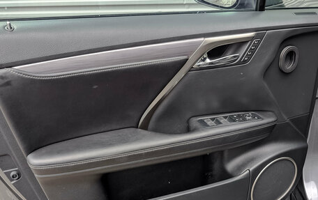 Lexus RX IV рестайлинг, 2019 год, 4 200 000 рублей, 19 фотография