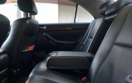 Toyota Avensis III рестайлинг, 2006 год, 550 000 рублей, 5 фотография