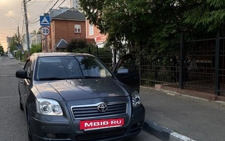 Toyota Avensis III рестайлинг, 2006 год, 550 000 рублей, 7 фотография