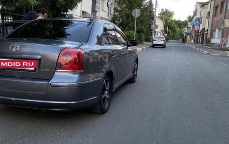 Toyota Avensis III рестайлинг, 2006 год, 550 000 рублей, 3 фотография