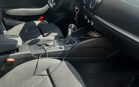 Audi A3, 2015 год, 1 300 000 рублей, 4 фотография