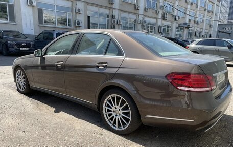 Mercedes-Benz E-Класс, 2013 год, 1 680 000 рублей, 8 фотография