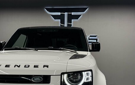 Land Rover Defender II, 2021 год, 4 950 000 рублей, 7 фотография