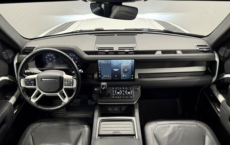 Land Rover Defender II, 2021 год, 4 950 000 рублей, 17 фотография