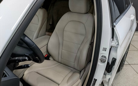 Mercedes-Benz GLC, 2019 год, 4 200 000 рублей, 20 фотография