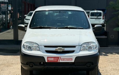 Chevrolet Niva I рестайлинг, 2018 год, 700 000 рублей, 4 фотография