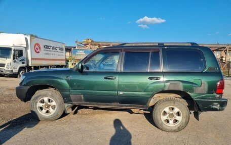 Toyota Land Cruiser 100 рестайлинг 2, 2000 год, 980 000 рублей, 7 фотография