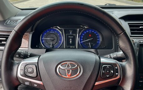 Toyota Camry, 2017 год, 2 300 000 рублей, 30 фотография