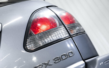 Lexus RX IV рестайлинг, 2001 год, 725 000 рублей, 10 фотография