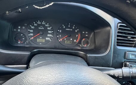 Nissan Primera II рестайлинг, 1998 год, 65 000 рублей, 21 фотография