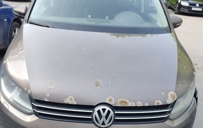 Volkswagen Touran III, 2013 год, 450 000 рублей, 1 фотография
