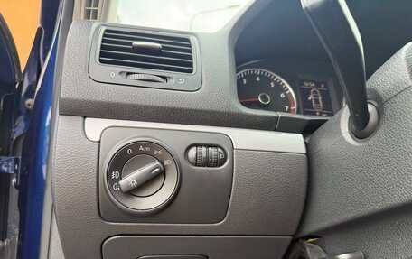 Volkswagen Jetta VI, 2010 год, 700 000 рублей, 20 фотография