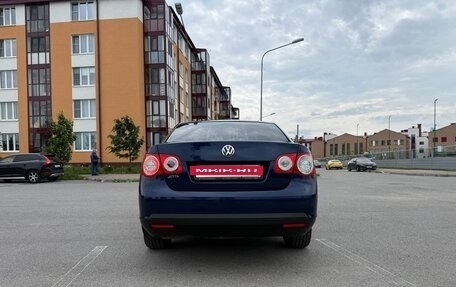 Volkswagen Jetta VI, 2010 год, 700 000 рублей, 6 фотография