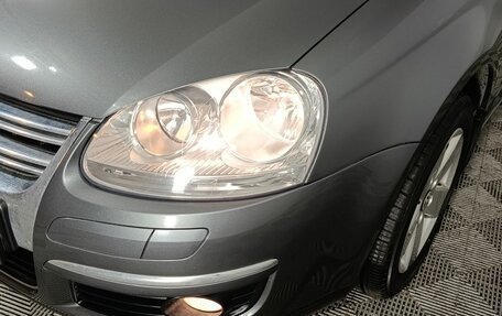 Volkswagen Jetta VI, 2010 год, 690 000 рублей, 21 фотография