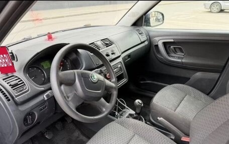 Skoda Fabia II, 2012 год, 440 000 рублей, 6 фотография