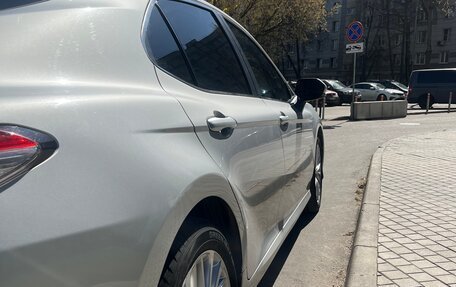 Toyota Camry, 2018 год, 2 460 000 рублей, 12 фотография