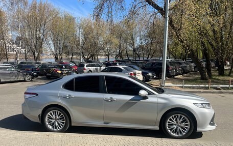 Toyota Camry, 2018 год, 2 460 000 рублей, 7 фотография