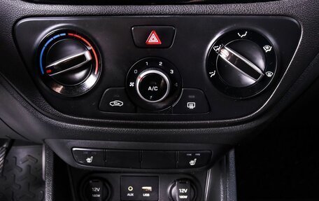 Hyundai Solaris II рестайлинг, 2017 год, 1 220 000 рублей, 16 фотография