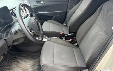 Hyundai Solaris II рестайлинг, 2019 год, 1 330 000 рублей, 6 фотография