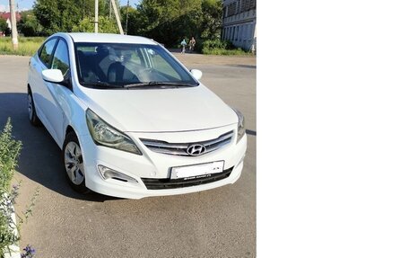 Hyundai Solaris II рестайлинг, 2014 год, 850 000 рублей, 17 фотография