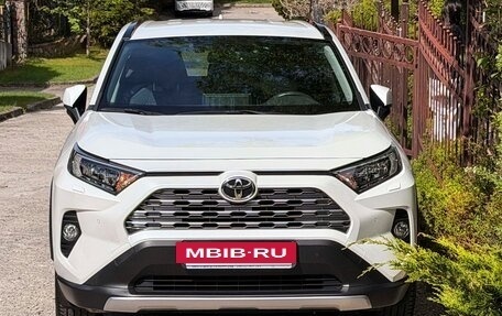 Toyota RAV4, 2021 год, 3 310 000 рублей, 14 фотография