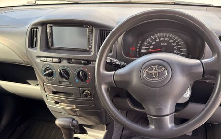 Toyota Succeed I рестайлинг, 2013 год, 1 000 000 рублей, 17 фотография